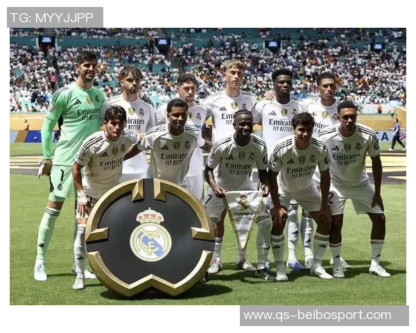 皇马更衣室团结一心共同抵御外界干扰与压力