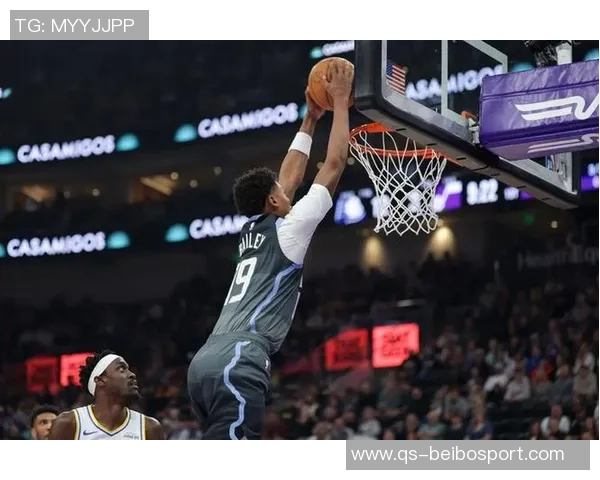 克尼佩尔火力全开砍下29分埃奇库姆与杰明联手助力球队胜利